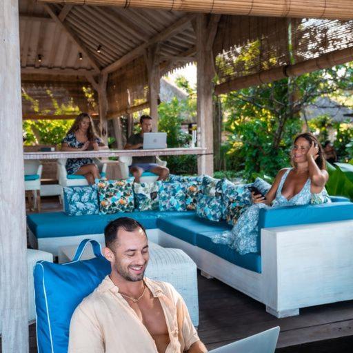 Cili Emas Oceanside Resort Tejakula Eksteriør billede